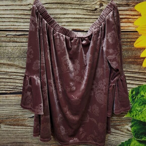 "Current & Project " Woman's Off the shoulder top Size : medium, Mauve Pre-owned - Picture 1 of 7